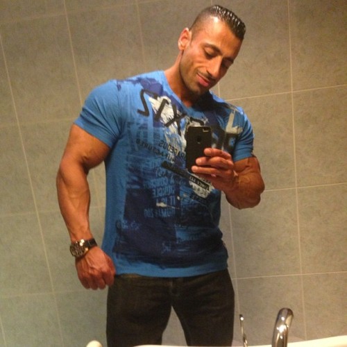 drwannabe:  Ahmad Ahmad