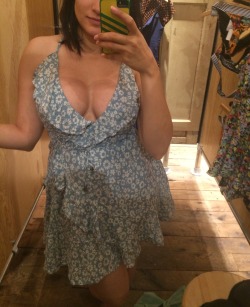 Submit Your Own Changing Room Pictures Now! How Does This Sundress Look? Via /R/Changingrooms