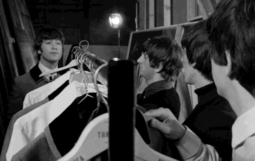aceonthebass:Mood: Paul getting smacked in the face by a hanger in A Hard Day’s Night.
