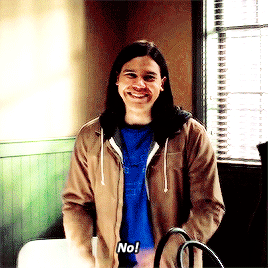 killians: Me reading spoilers about my otp