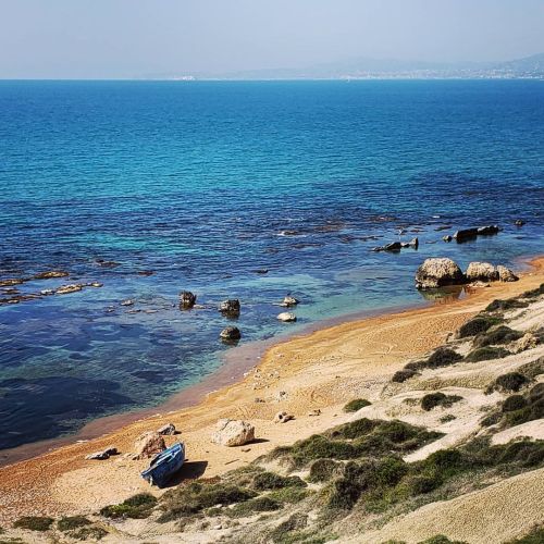 The Mediterranean Sea at Reserva Punta Bianca in Agrigento Province is something to behold. This is 