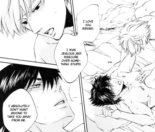 Edi's reading yaoi