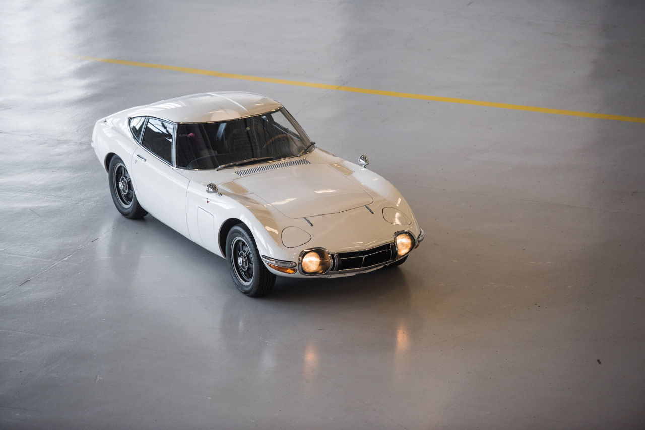 chromjuwelen:  1967 Toyota 2000GT. Via @silodrome. 