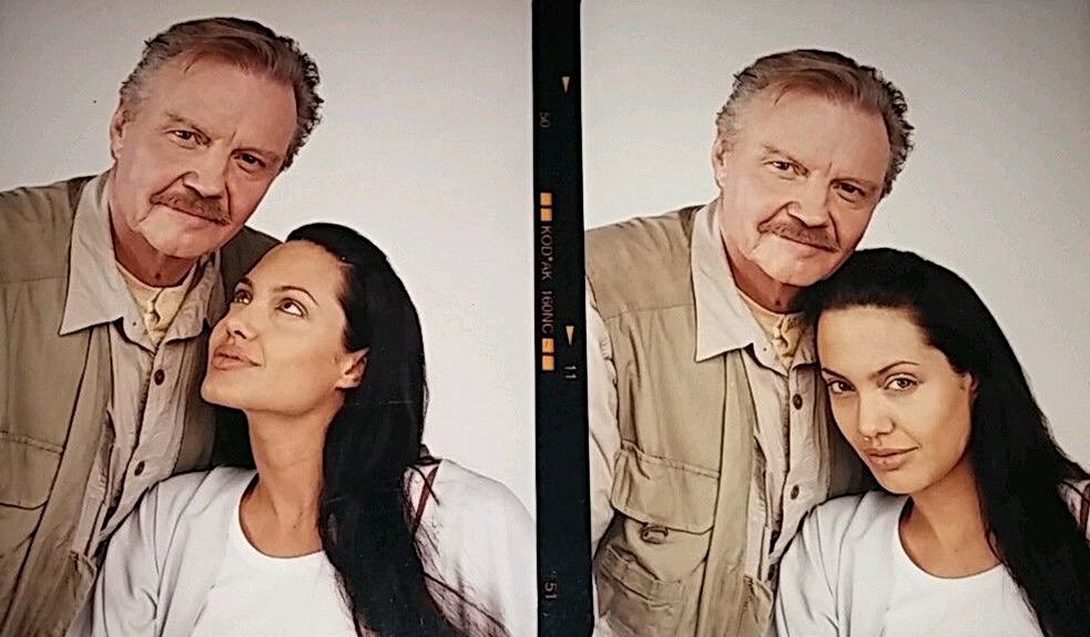  Lara Croft: Tomb Raider : Angelina Jolie, Jon Voight