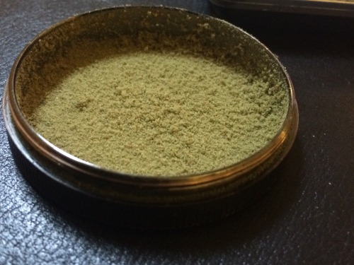 ameriganja:  Got some keif, and a new batch this Stoner Sunday! 