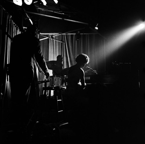 jazzyfarmer:Nina Simone at Birdland. Photo by Susanne Schapowalow