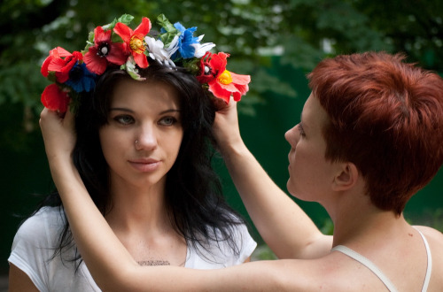 Vinok wreathThe Ukrainian wreath (Ukrainian: вінок, vinók) is a type of wreath which, in traditional