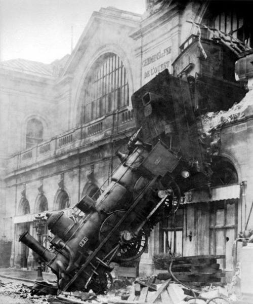 historicpicturess:This pictures portrays the railway accident at Montparnasse Station in Paris, 1895