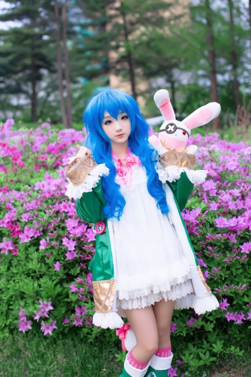 cosplayeverywhere:  Date a Live (デート・ア・ライブ) ~ Yoshino (四糸乃)