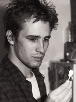 ananula: Jeff Buckley photographed by Bruce Weber (NYC, December 1993).