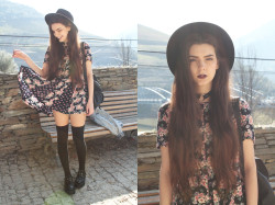 lookbookdotnu:  When I’m home everything seems to be right (by Holynights Claudia)