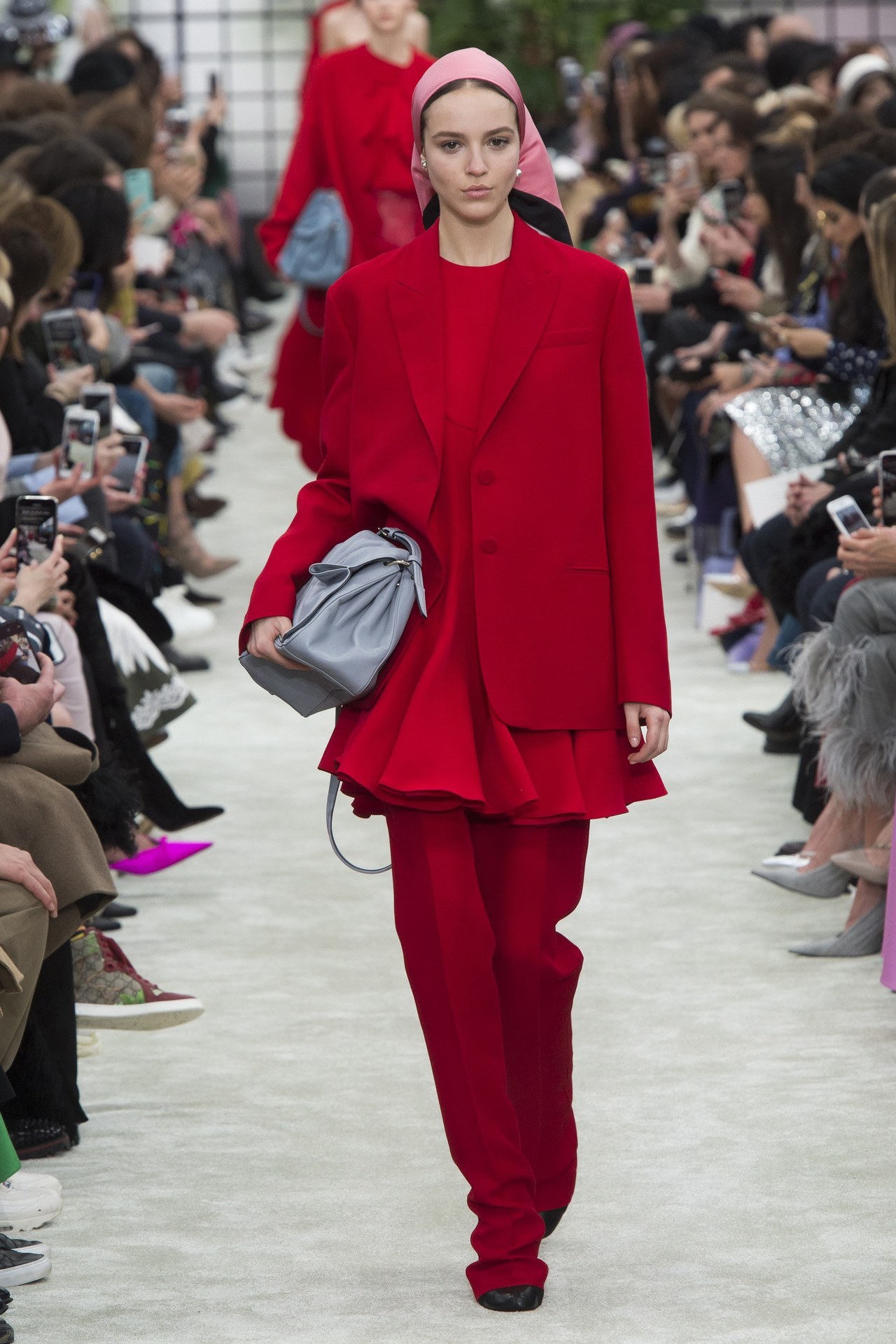 fashionalistick: VALENTINO Fall/Winter 2018 collection PARIS FASHION WEEK 