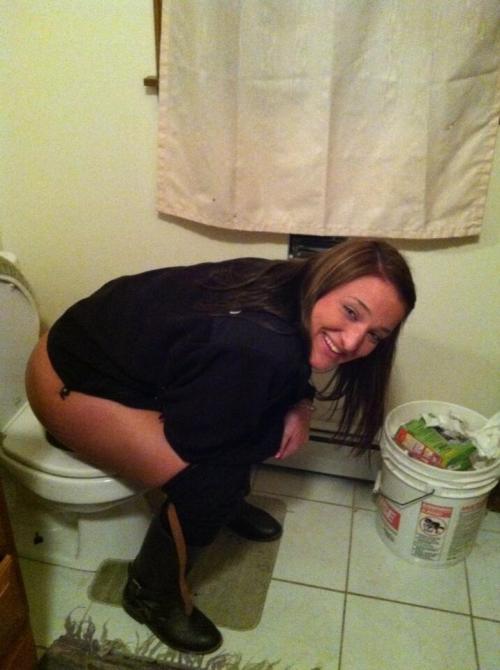 dimitrivegas: Pooping