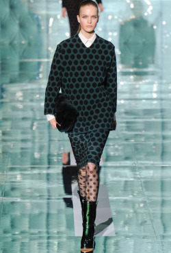 mariah-do-not-care-y:  Marc Jacobs Fall 2011