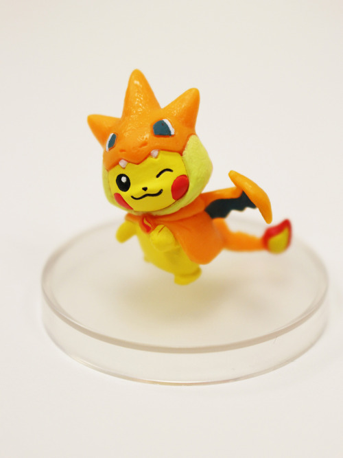 zombiemiki:Mega-Tokyo Pikachu mascot gacha figuresAvailable in all Pokemon Centers in Japan from February 7th!
