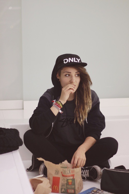 http://black-rainbowxx.tumblr.com/post/107866438898
