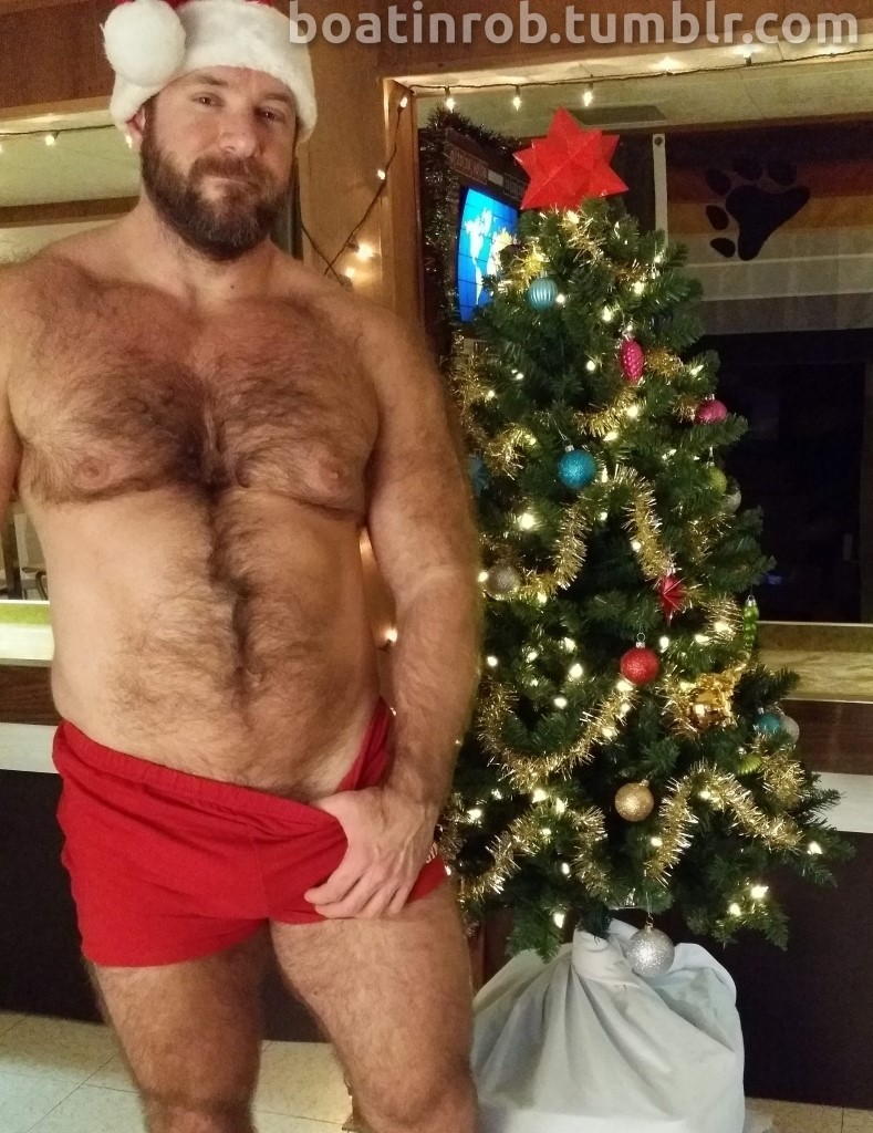 boatinrob:  Ho ho ho! Xmas pics (and JO video!) going up this week on http://www.southern-gents.com/boatinrob