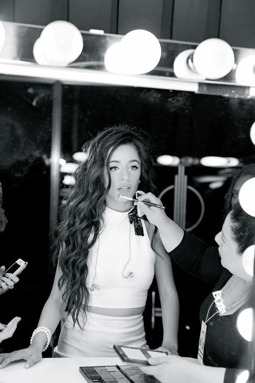 camrenshipperss:  🌸