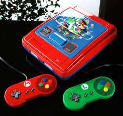 it8bit:  Custom Super Mario World Super FamicomCreated