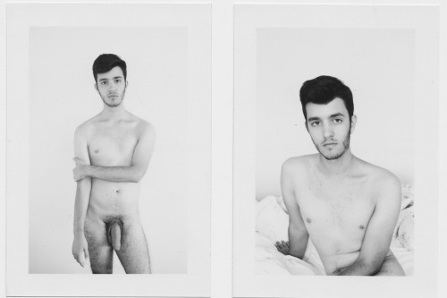 gag-ball-gallery:  Teby / Placa ILFORD 3200  ©2015.  www.gag-ball.com