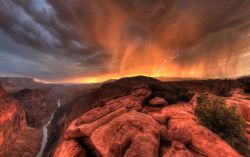 earthstory:   TOROWEAP POINT AND VULCAN’S THRONE  This amazing image, taken by Bret Webster on July 5 2011, shows Toroweap Point, taken from the north rim of the Grand Canyon in Arizona, USA. Toroweap is about 915 metres above the Colorado River. Its