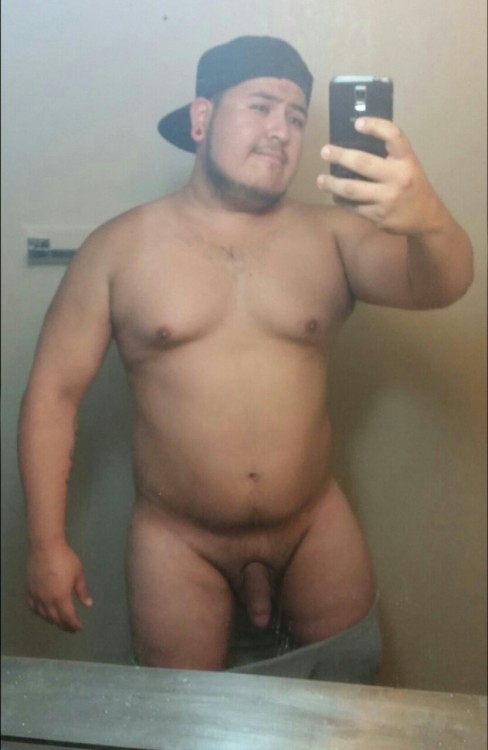 xtonyboy:  willwork4wood:  Here’s sexy stud xtonyboy. This guy is not only a hottie but he’s also chill as fuck. Woof  Oh look, Another nude! Lol 