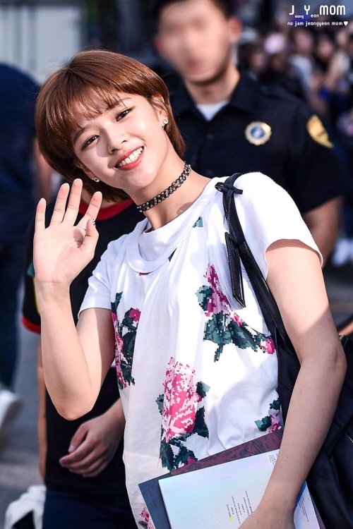 fyeah-twice:© 노잼정연맘 | do not edit.