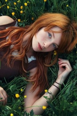 redheadstore:  Beautiful girl &lt;3 