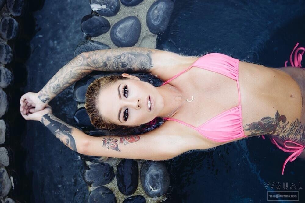 tattooedladiesmetal:  Ellis Cooper