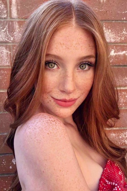 Porn Pics Where Redheads live forever