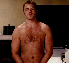 towel-scenes:  Robert Kazinsky in Hot Pusuit (2015)  