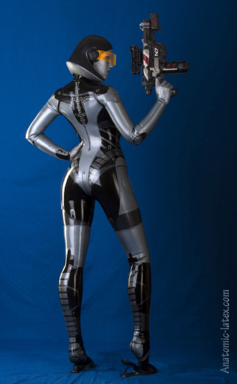 geeksngamers: Mass Effect EDI Cosplay - by Anatomic-Latex Latex bodysuit will be available at her we