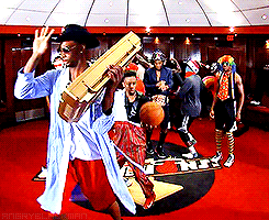 theicewaterjoneseffect:  stringerbells-deactivated202105: Harlem Shake - Miami Heat Edition (x)  Not a Heat fan, but this is major! 