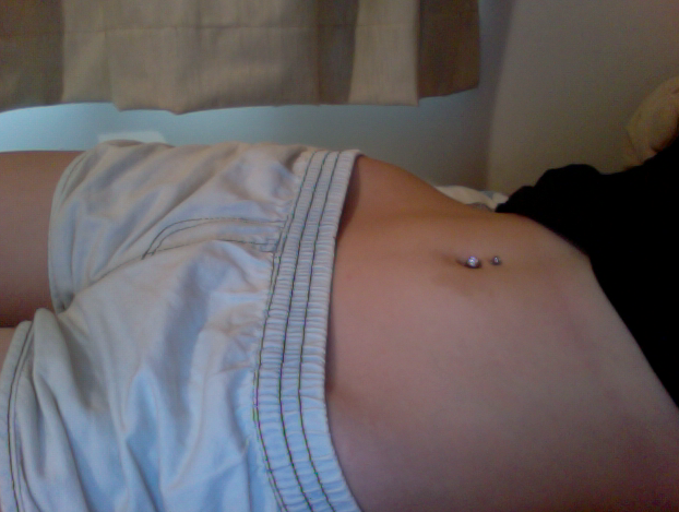 acidicmoon:  belly piercing yay 
