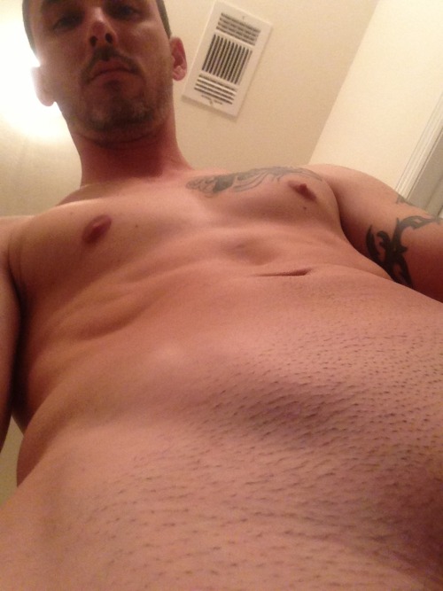 jimmysexter: Just a few of me for u girls hmu Jimmy liked my pics and I like his cock. Email me! I&a
