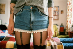 conducives:  shorts (by -hille-) 