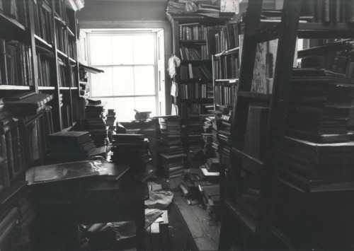 Happy World Book Day from Maggs Bros.A photo of one of our rooms at 50 Berkeley Square, taken many