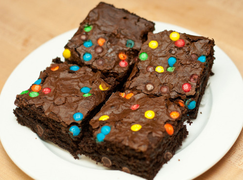 food-everybody-loves:   Click here to see more 