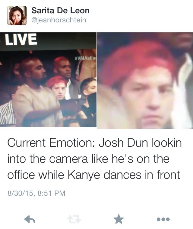 chamomilecats:  I’m live tweeting the VMAS and I’m TØP af