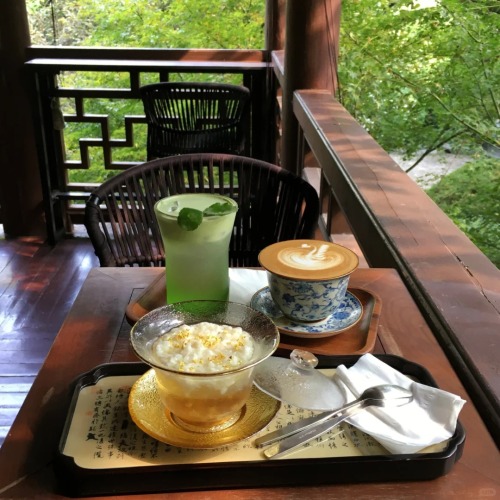 Caf And Tea House In Traditioanl Chinese Architecture Style