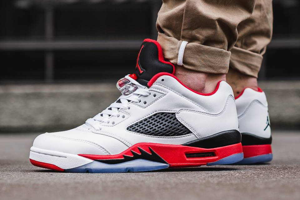 air jordan 5 retro low fire red