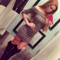 thesexiestgingers:  Picture courtesy of http://ift.tt/1C4adL2