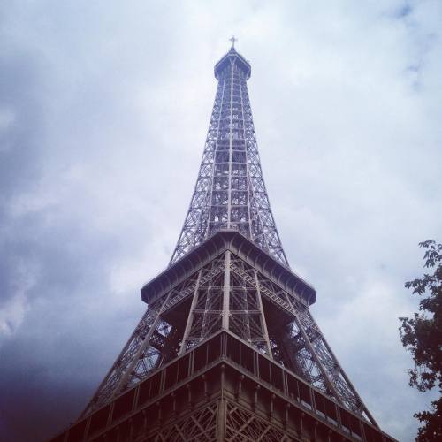 Faire la touriste #TourEiffel #EiffelTower #Paris (à Tour Eiffel)