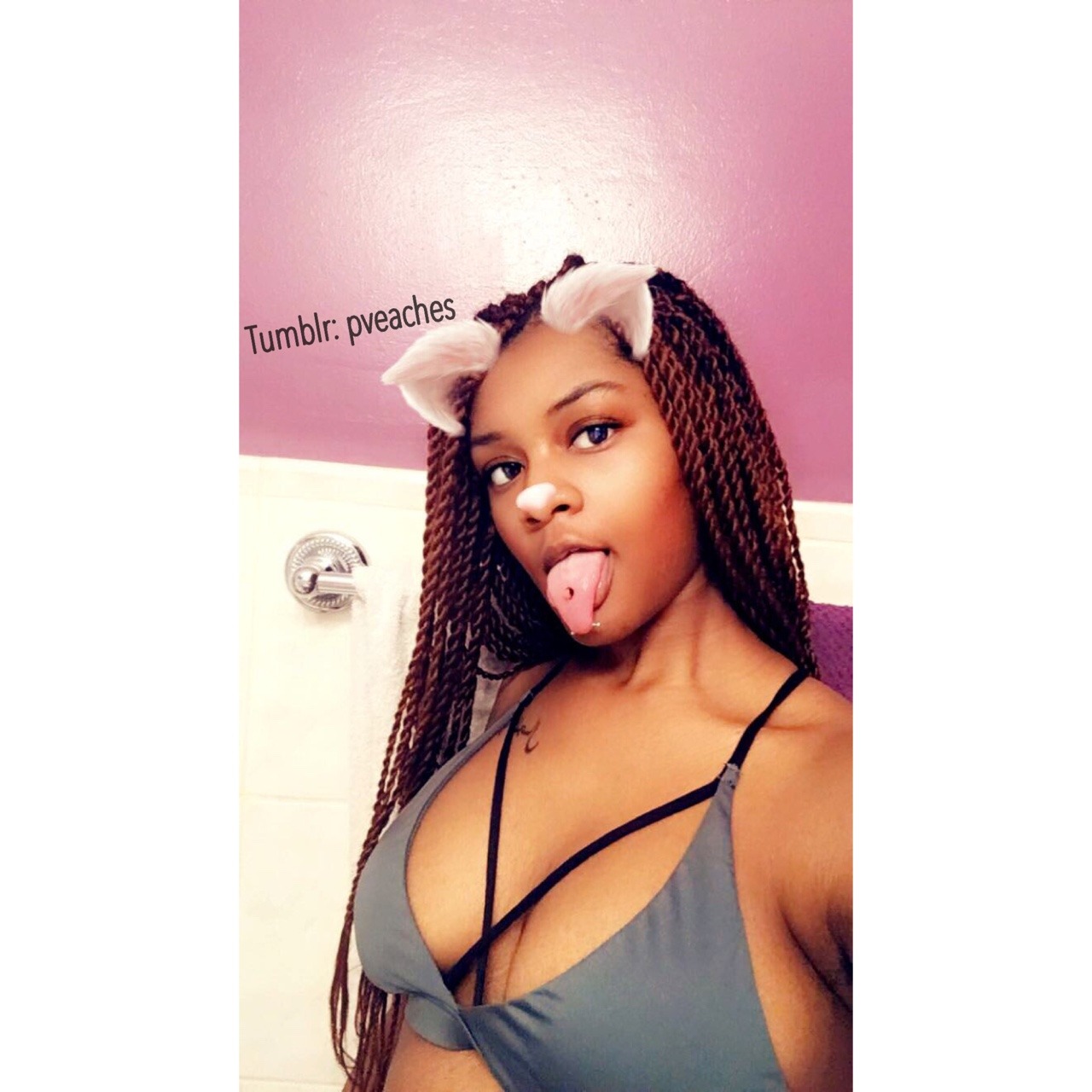 pveaches:Did you miss me? 😛🔥