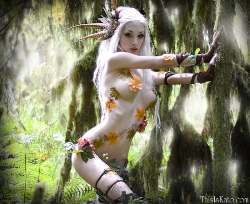 kamikame-cosplay:  Absolutely fabulous and incredible Kato as Wood Nymph. Do you believe in nymphs?