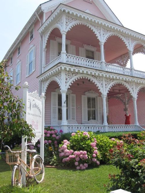 pink house