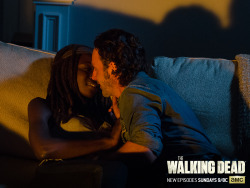 thewalkingdead:    Richonne!  