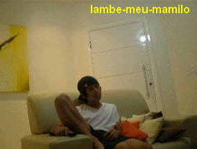 Assistindo tv