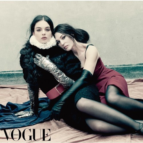 VOGUE ITALIAMonica Bellucci & Deva CasselPhoto Paolo Roversi