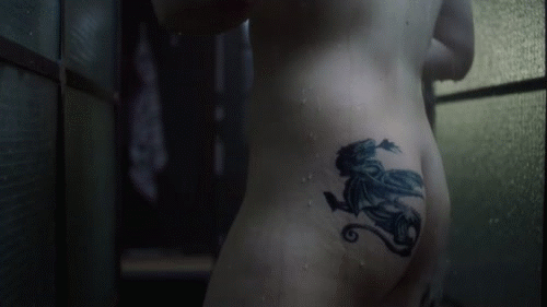 mensbuttsandass:  Taron Egerton